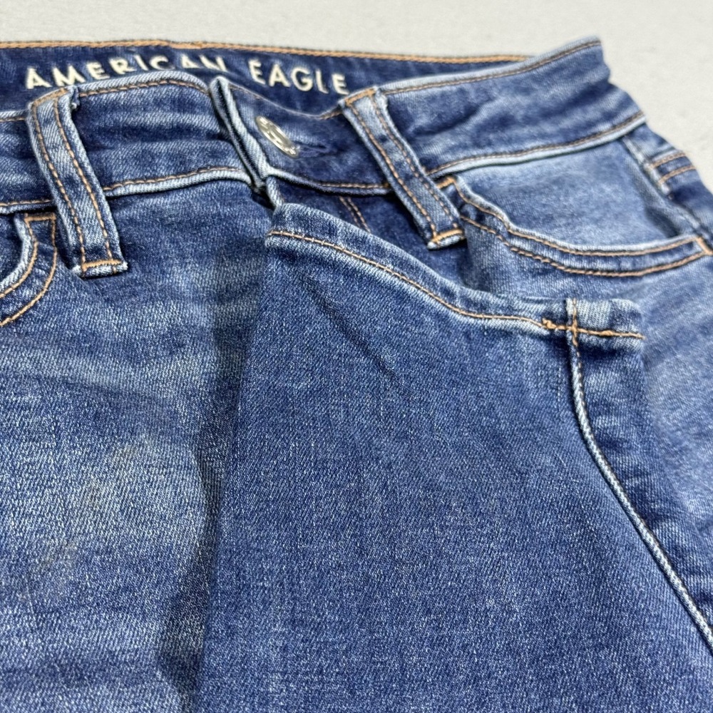 American Eagle Womens High Waisted Skinny Jeans Medium Wash Blue Size 2 Short
